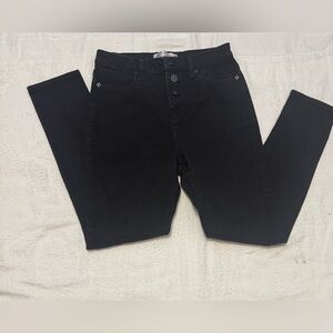 No Boundaries High Rise Black Jeans..New
